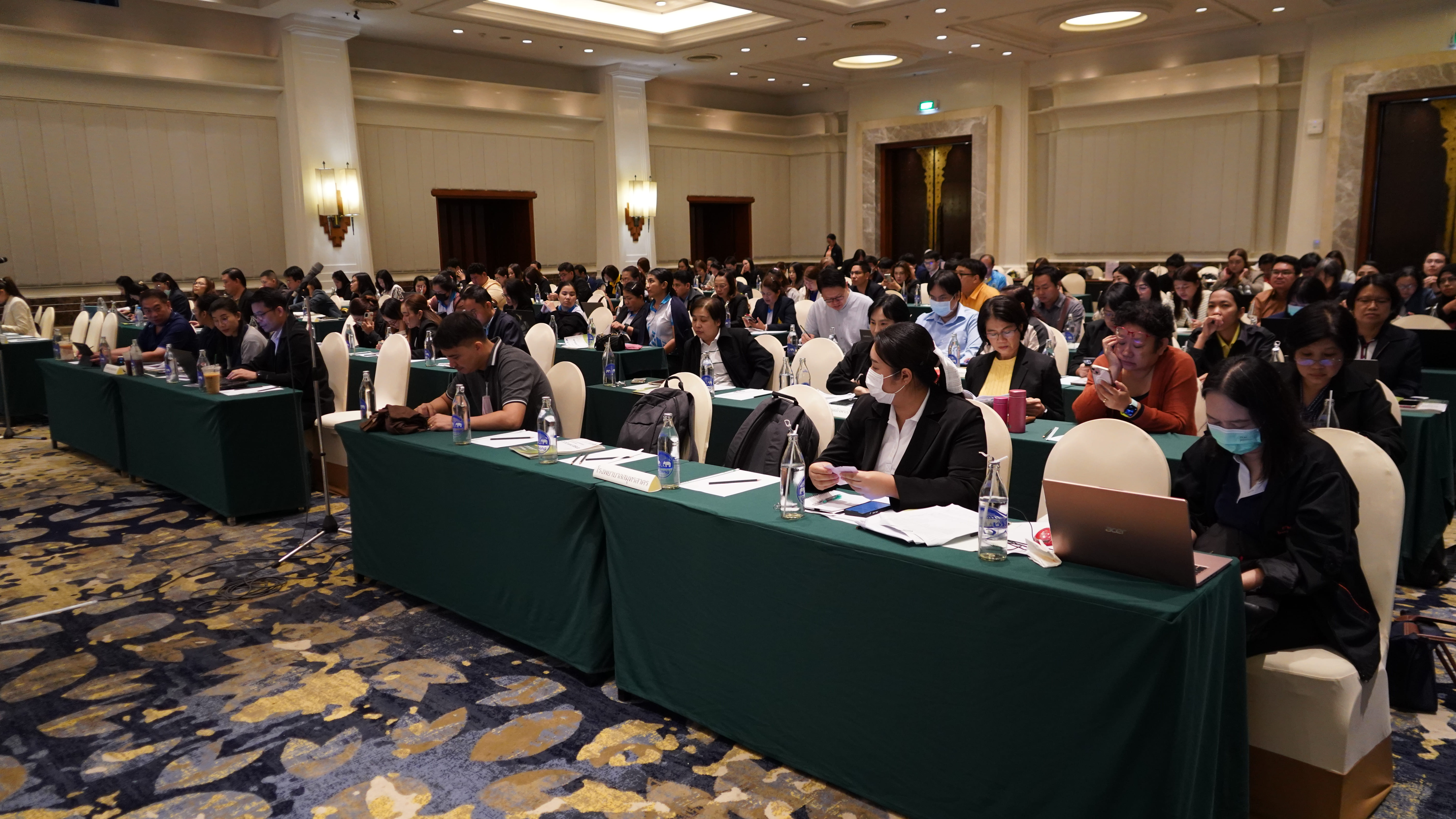 Gallery อบรมเชิงปฏิบัติการ โครงการวิเคราะห์ข้อมูลต้นทุนรายโรค ระยะที่ 2 ปีที่ 3 (รพศ. รพท. และเฉพาะทาง)